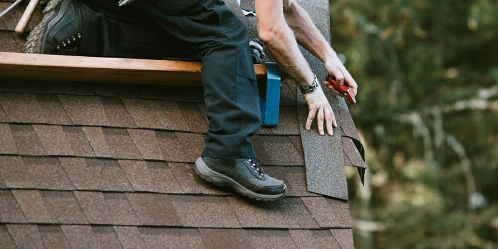 Roofing Resolutions: 5 Tips for Keeping Your Roof in Shape in 2023